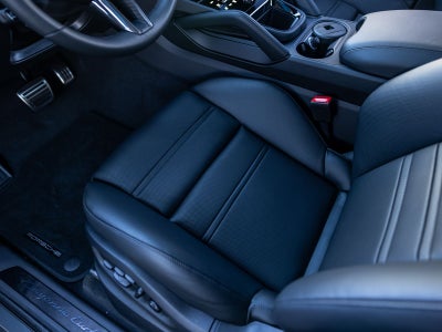 2026 Porsche Cayenne Turbo E-Hybrid Coupe