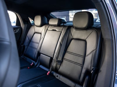 2026 Porsche Cayenne Turbo E-Hybrid Coupe