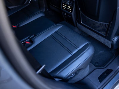 2026 Porsche Cayenne Turbo E-Hybrid Coupe