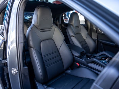 2026 Porsche Cayenne Turbo E-Hybrid Coupe
