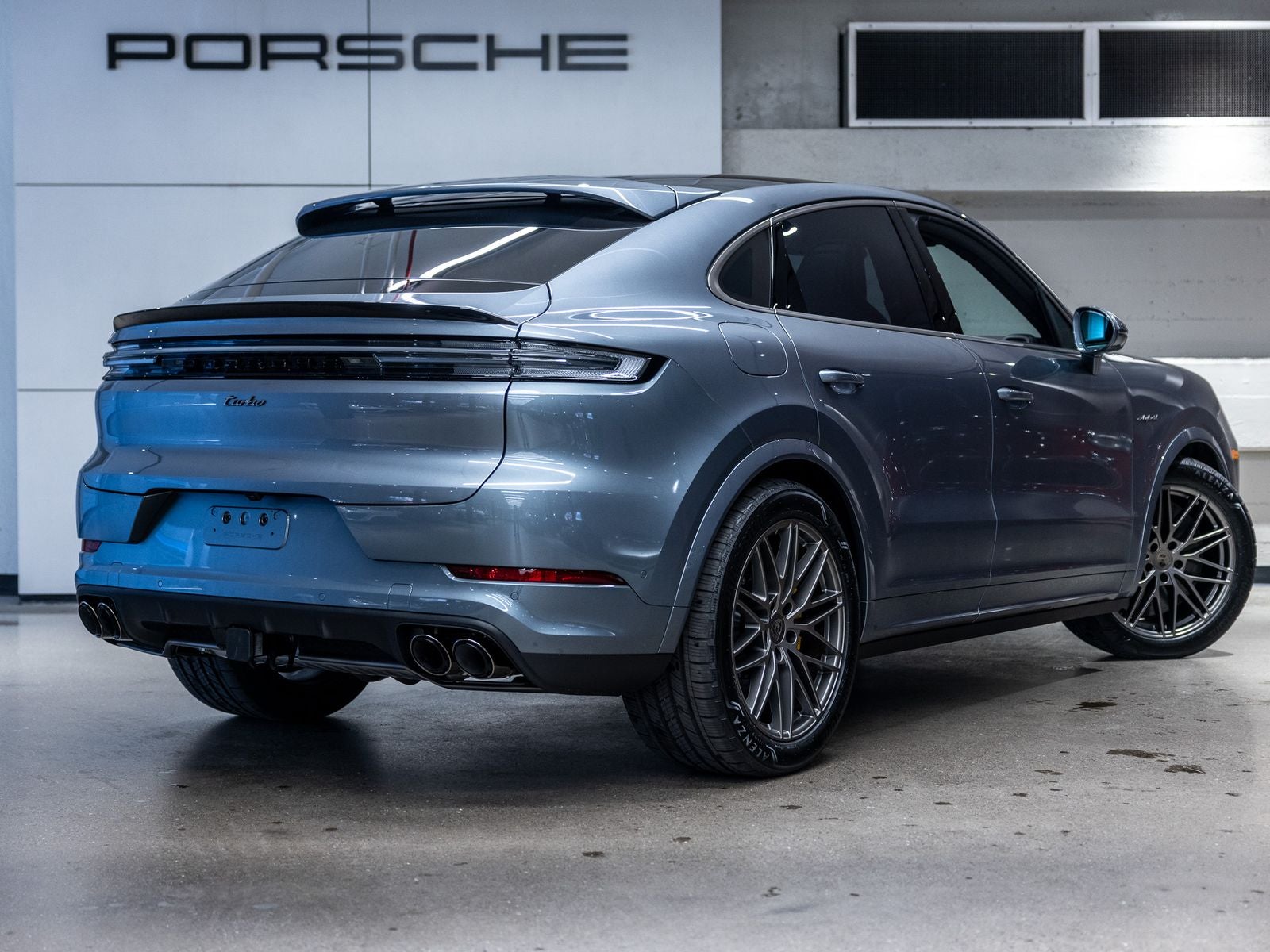 2026 Porsche Cayenne Turbo E-Hybrid Coupe