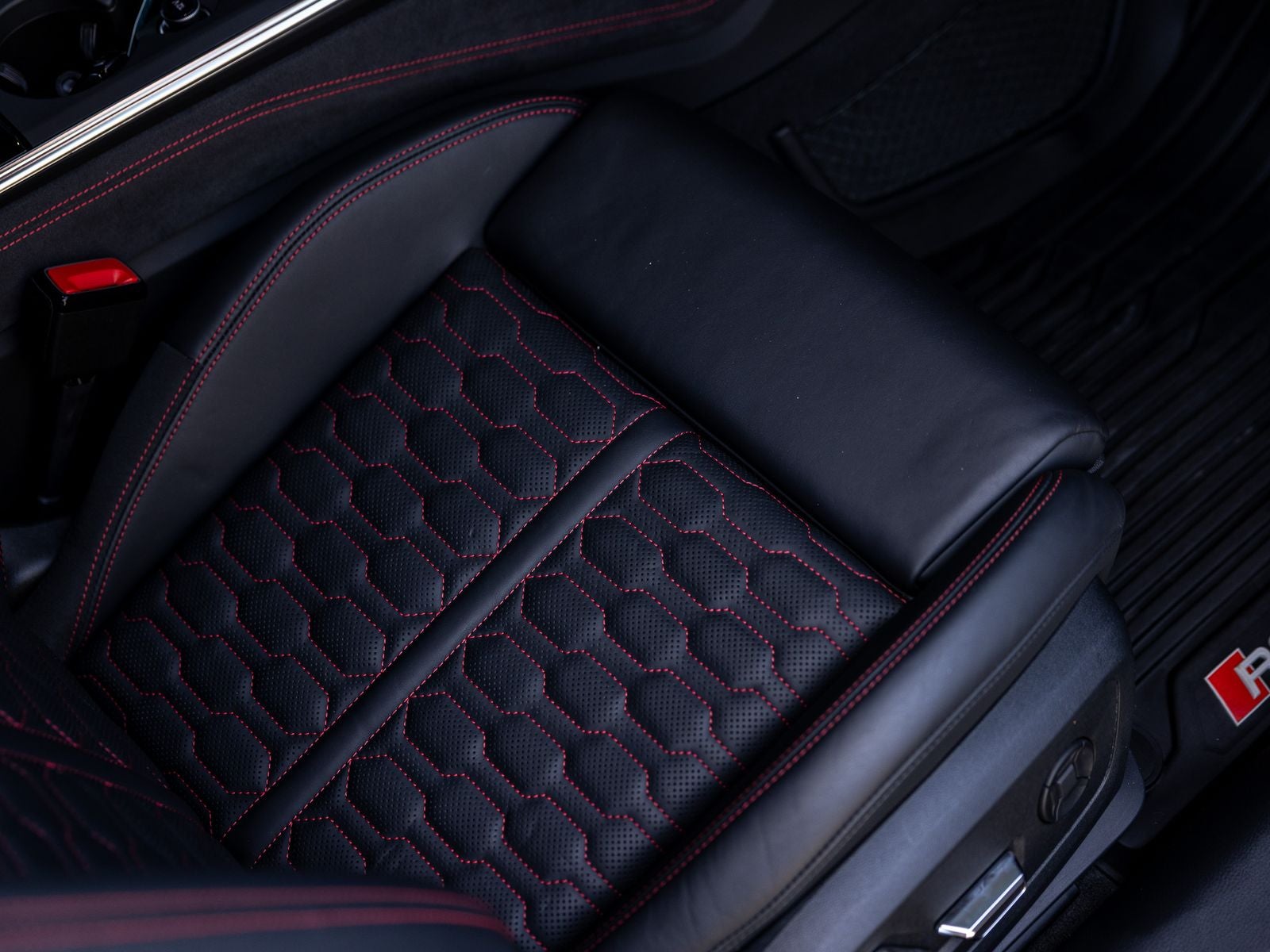 2023 Audi RS 6 4.2 quattro