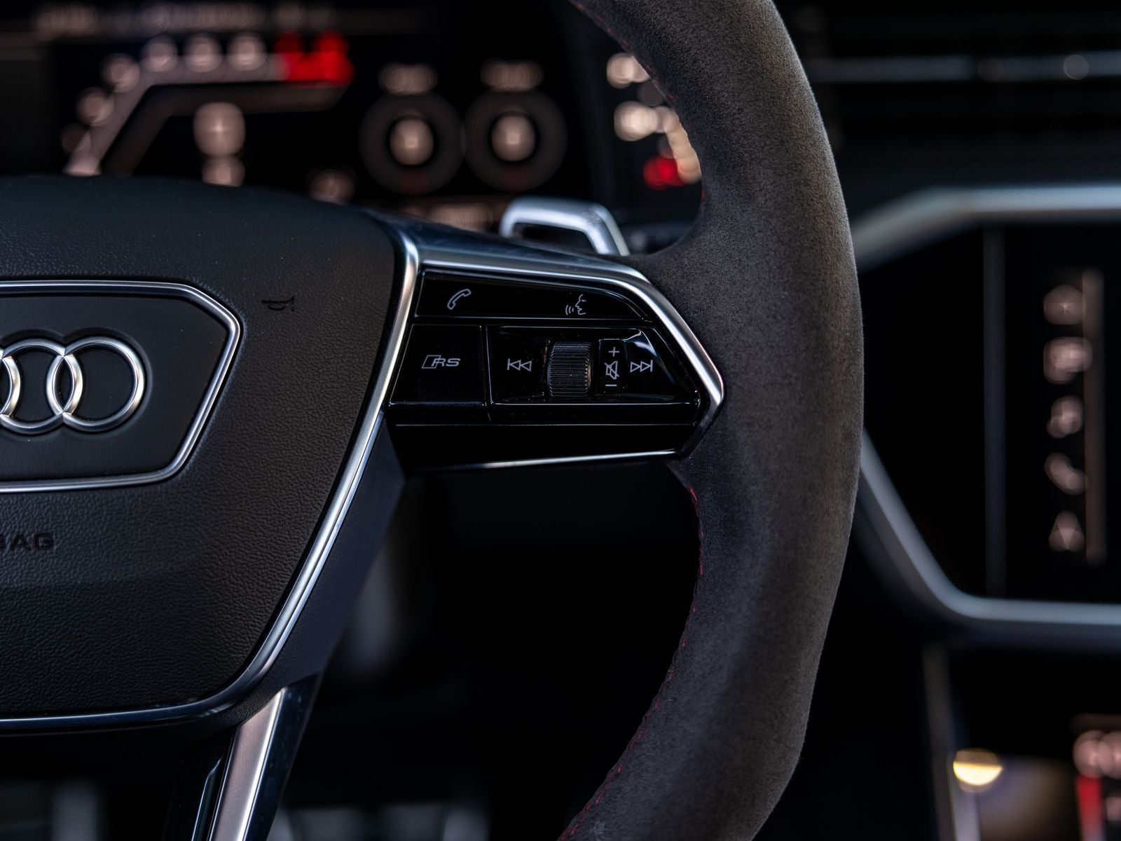2023 Audi RS 6 4.2 quattro