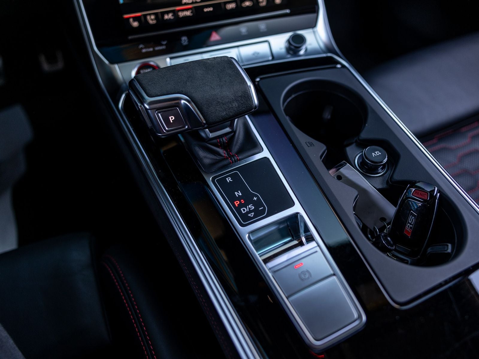 2023 Audi RS 6 4.2 quattro