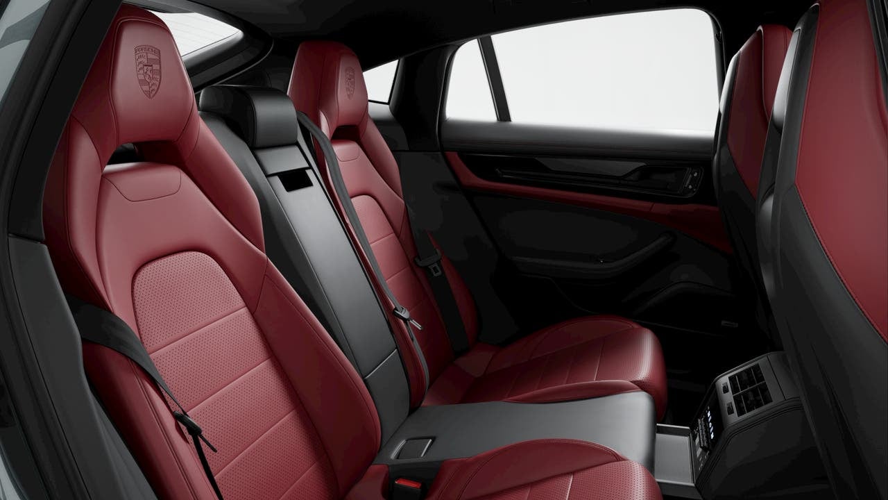 2026 Porsche Panamera Panamera 4