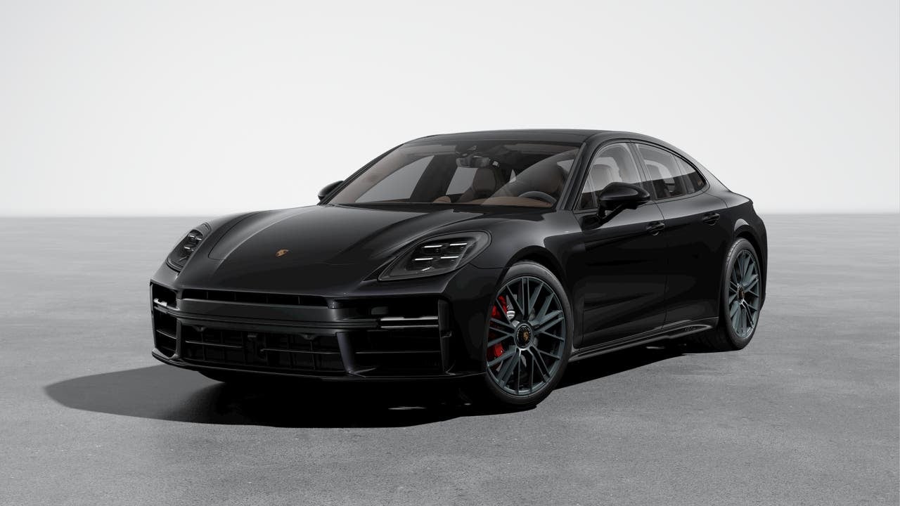 2026 Porsche Panamera Panamera GTS