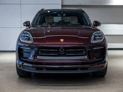 2026 Porsche Macan AWD