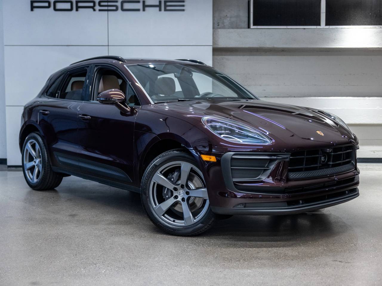 2026 Porsche Macan AWD