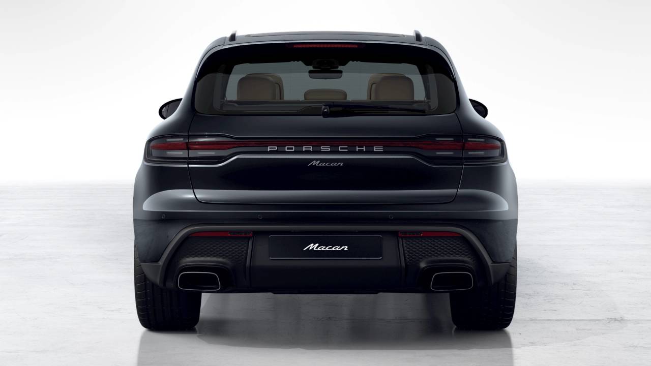 2026 Porsche Macan AWD
