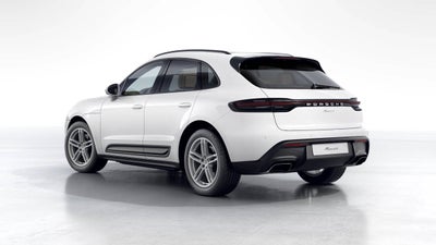 2026 Porsche Macan AWD