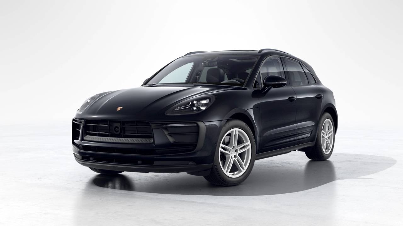 2026 Porsche Macan AWD