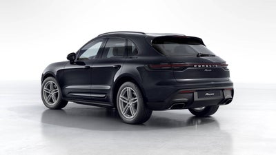 2026 Porsche Macan AWD