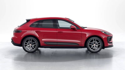 2026 Porsche Macan AWD