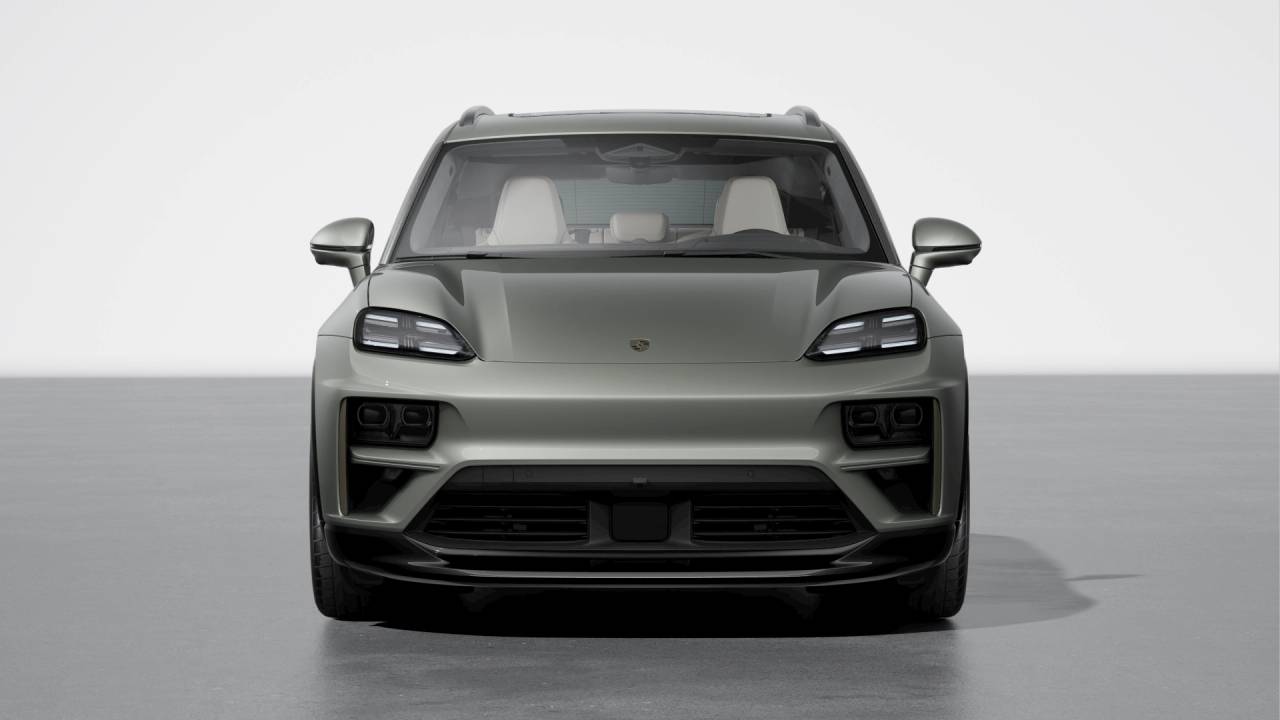2026 Porsche Macan Macan Turbo Electric