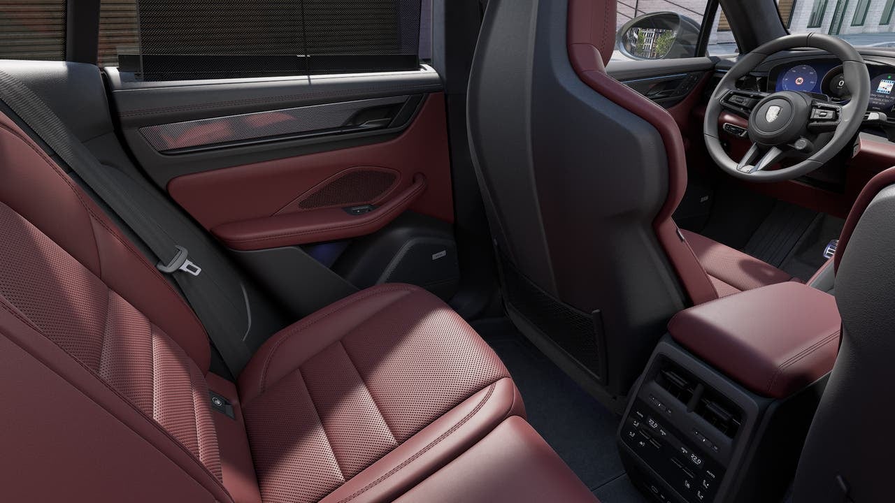 2026 Porsche Macan Macan Turbo Electric