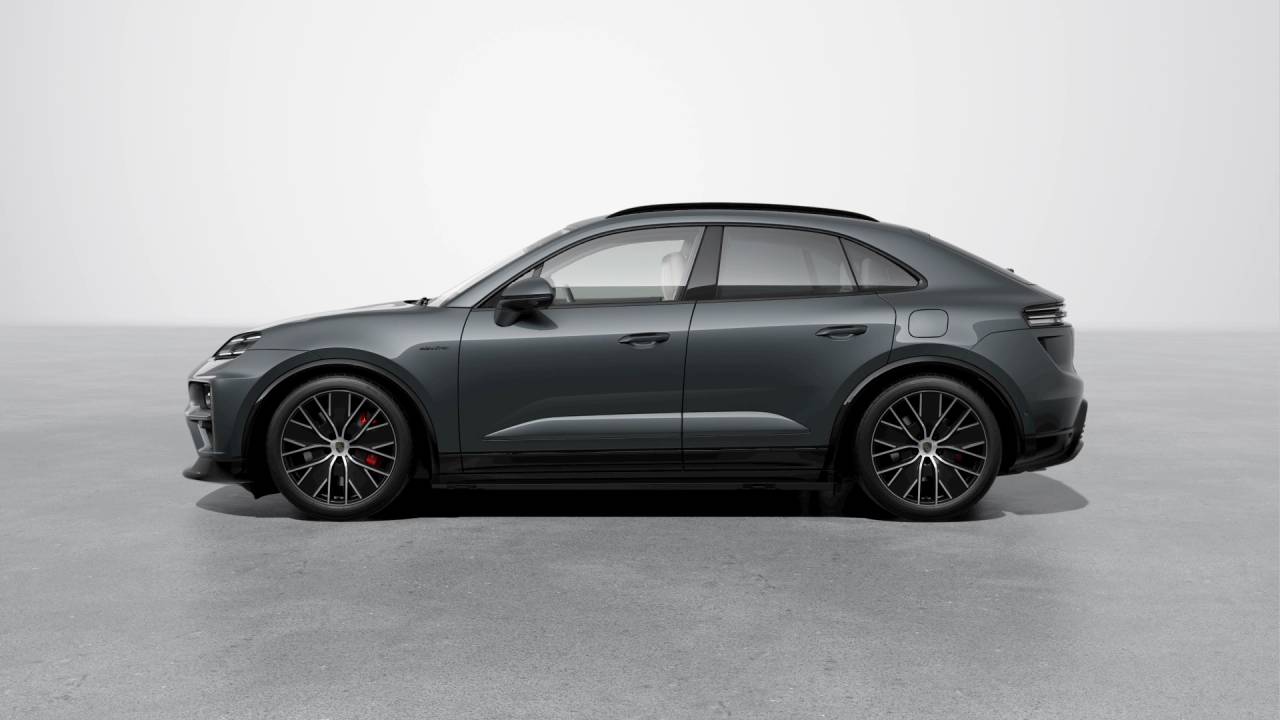 2026 Porsche Macan Macan Turbo Electric