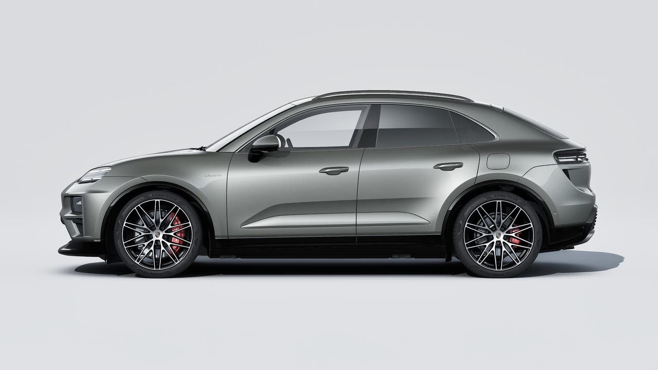 2026 Porsche Macan Macan Turbo Electric