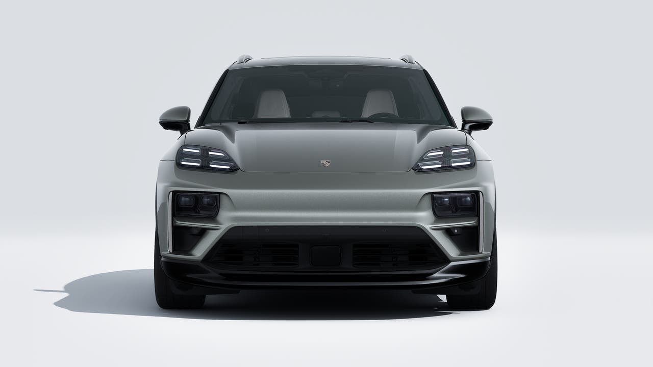 2026 Porsche Macan Macan Turbo Electric