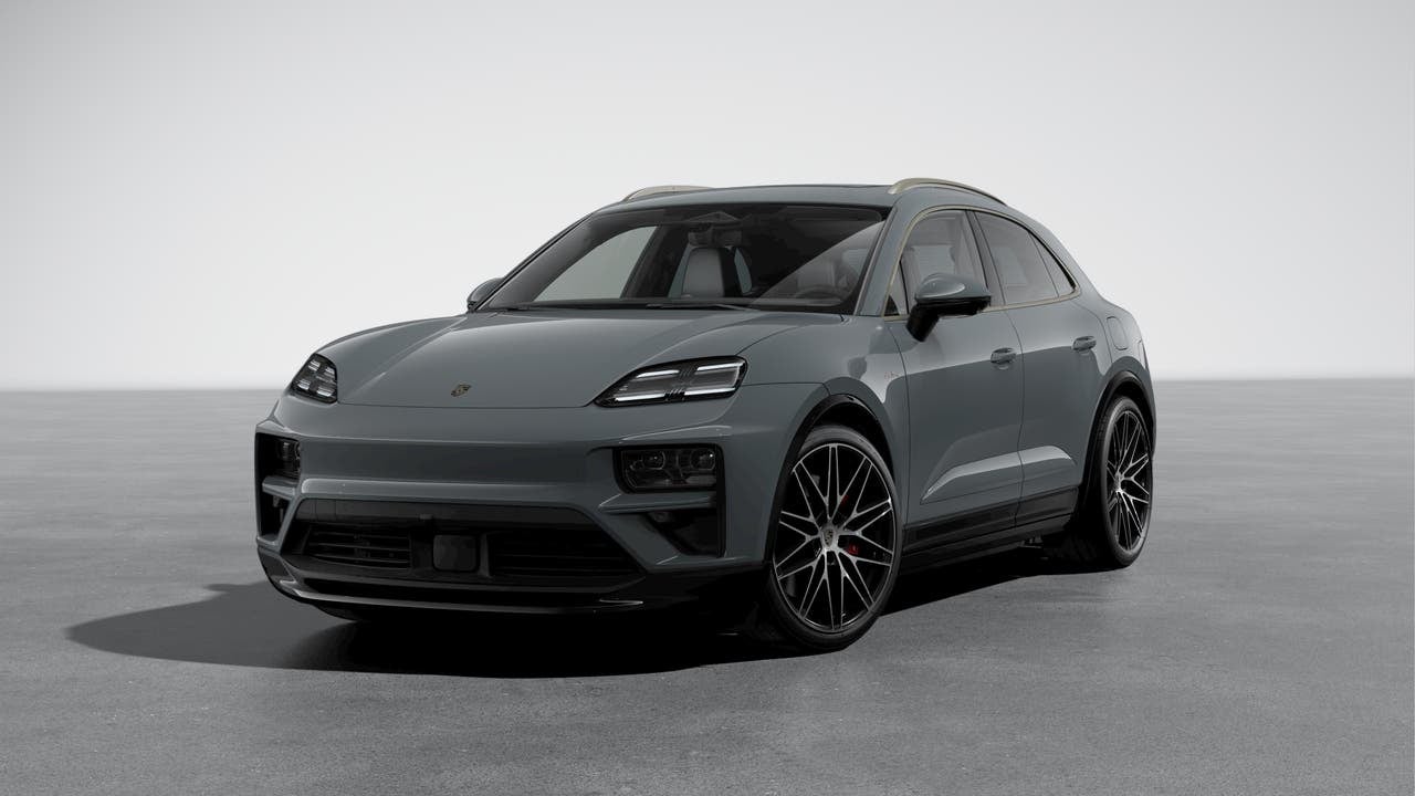 2026 Porsche Macan Macan Turbo Electric