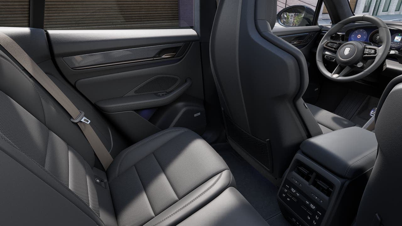 2026 Porsche Macan Macan Turbo Electric