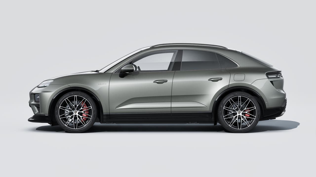 2026 Porsche Macan Macan Turbo Electric