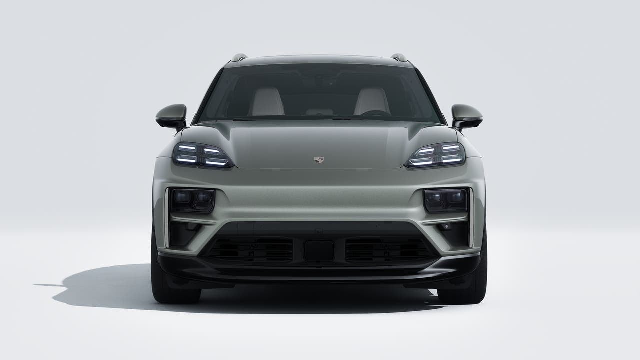 2026 Porsche Macan Macan Turbo Electric