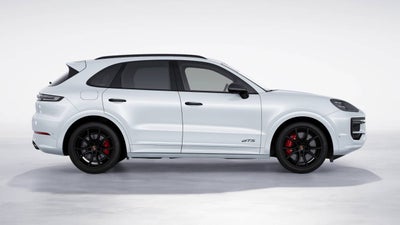 2026 Porsche Cayenne GTS