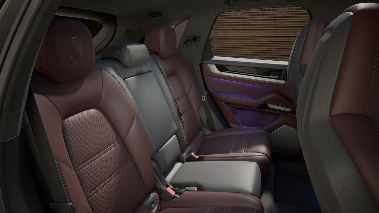 2027 Porsche Cayenne Cayenne GTS