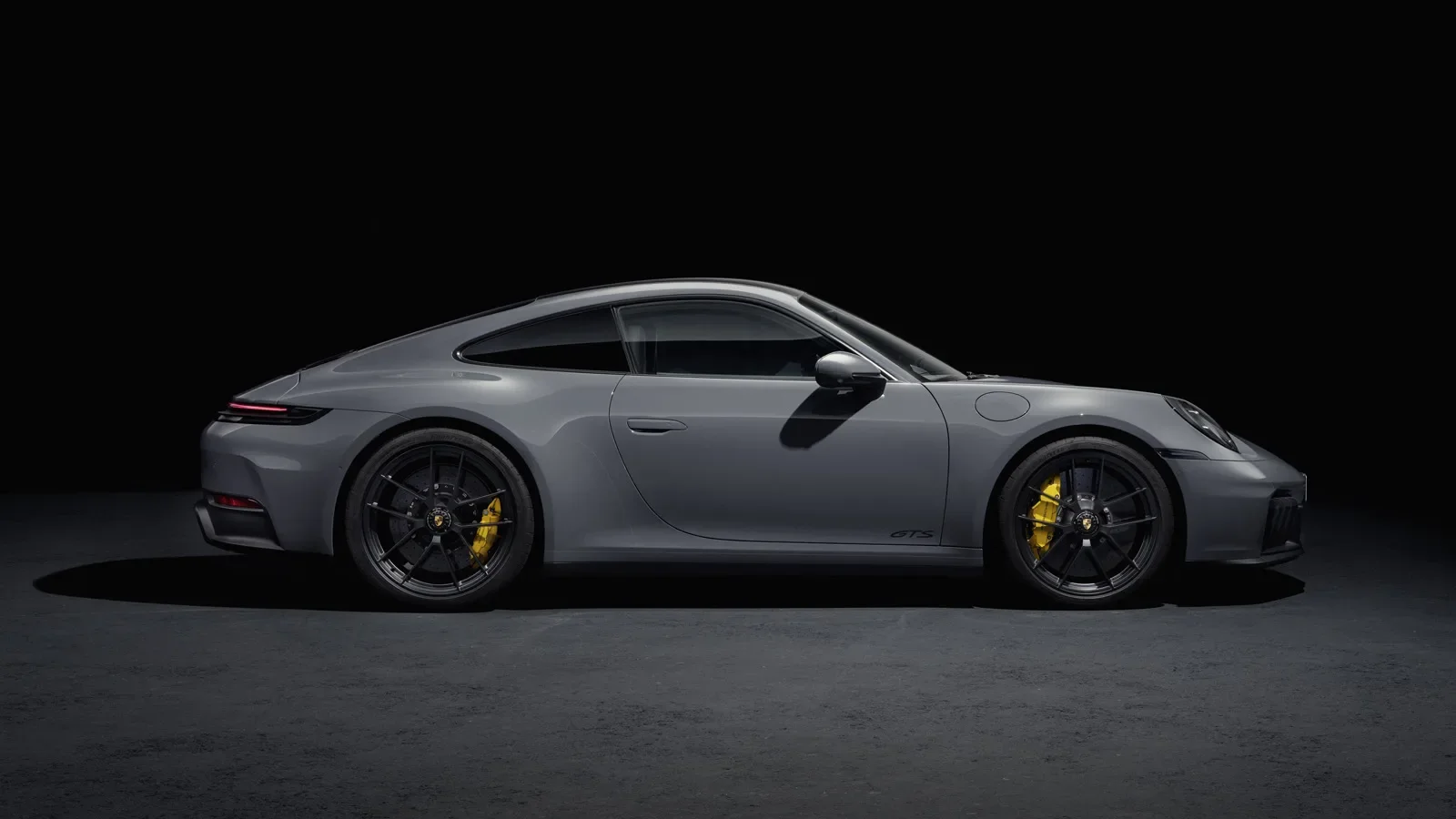 2025 911 Carrera GTS Hybrid side view San Francisco, CA