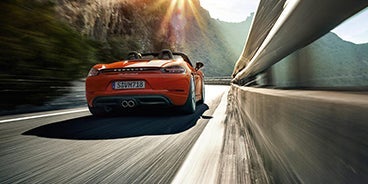 2021 Porsche 718 Boxster power