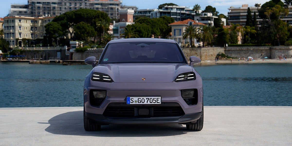 2025 Porsche Macan 4 Electric front view