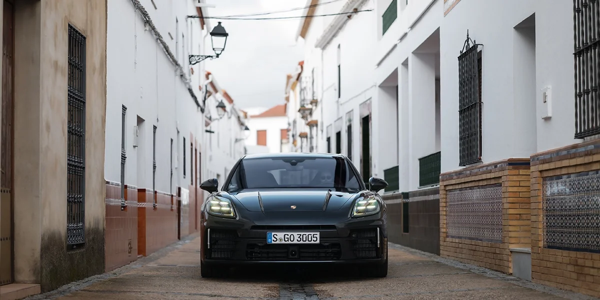 2025 Porsche Panamera